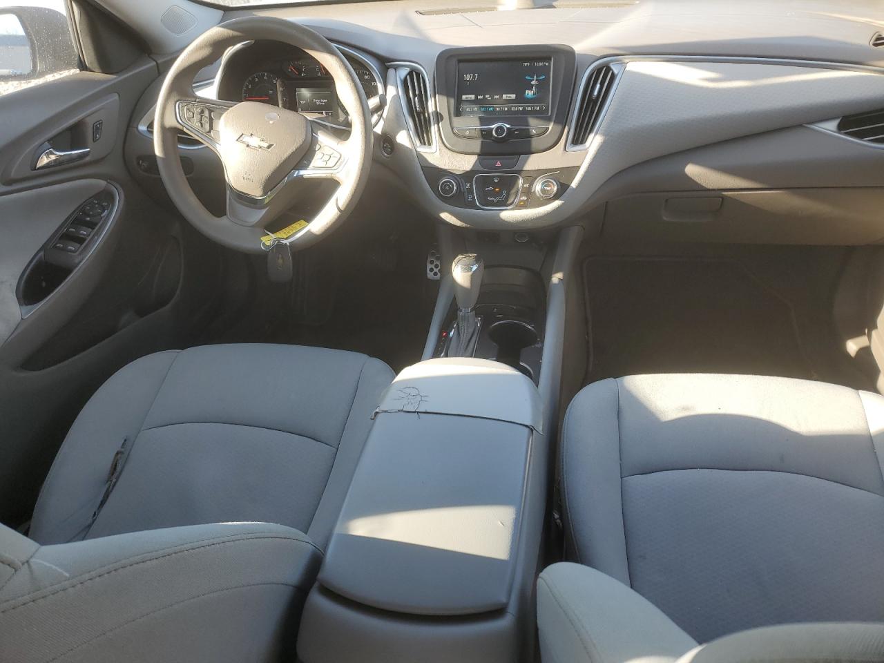 2016 Chevrolet All models VIN 1G1ZB5ST2GF352101 photo 8