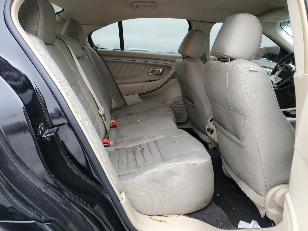 2018 Ford Taurus VIN 1FAHP2D82JG136784 photo 10