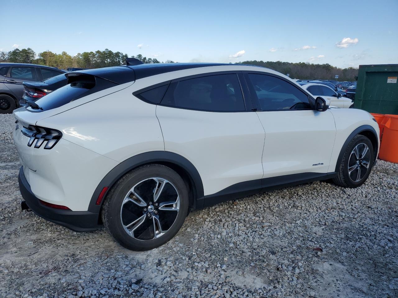 2021 FORD Mustang VIN 3FMTK1SS1MMA19067 photo 3
