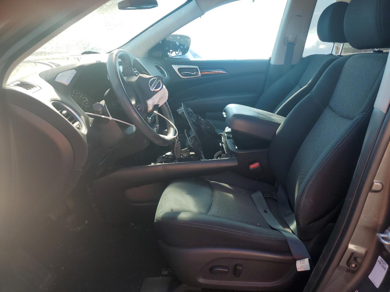 2018 Nissan Pathfinder VIN 5N1DR2MN3JC636786 photo 7