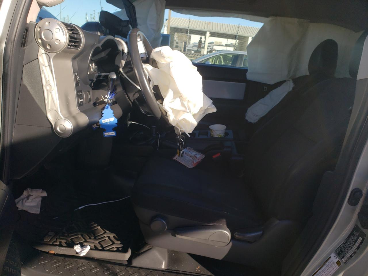 2010 TOYOTA Fj cruiser VIN JTEBU4BF3AK084337 photo 7