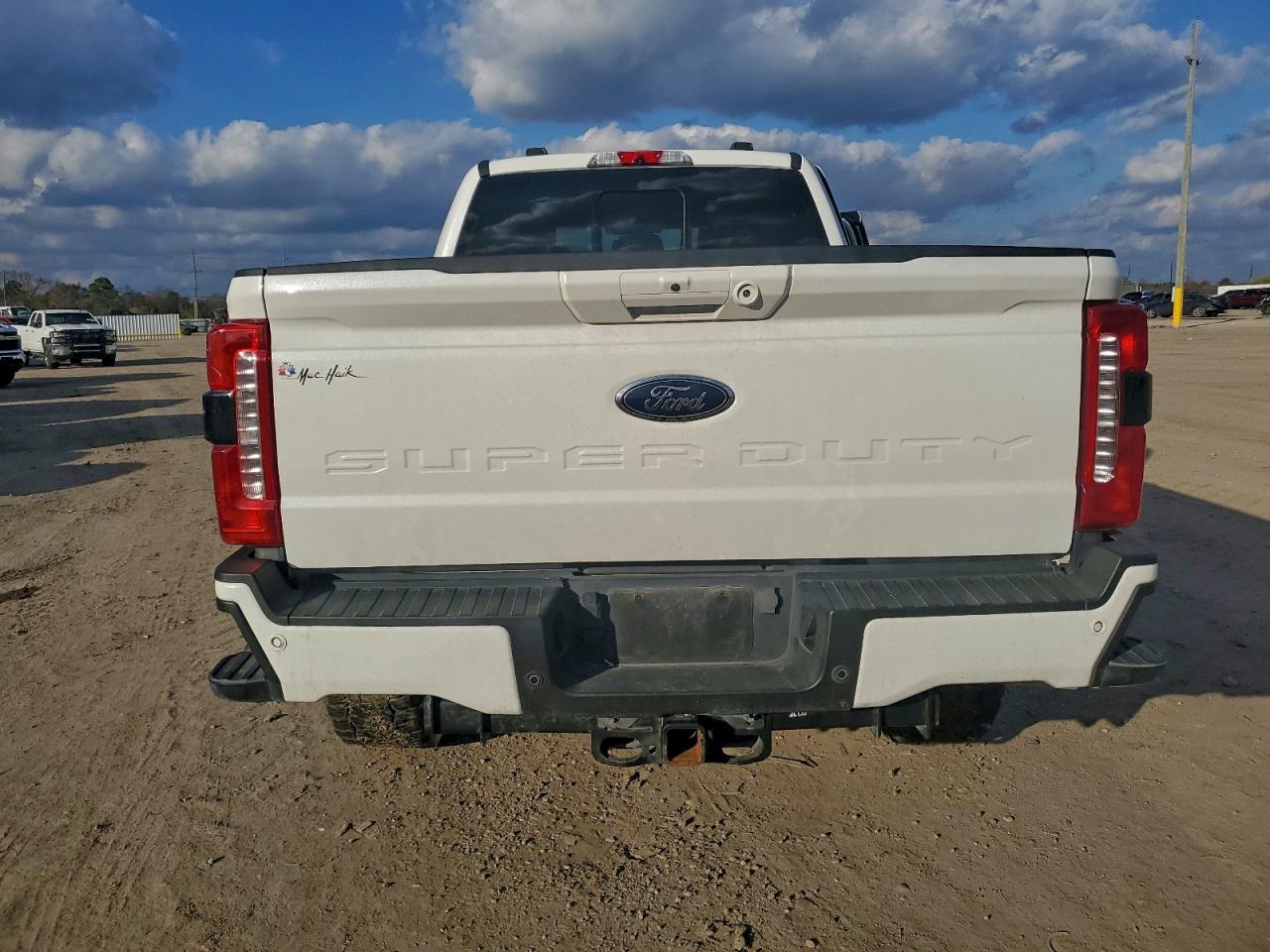 2023 Ford F250 VIN 1FT8W2BM7PEC41600 photo 6