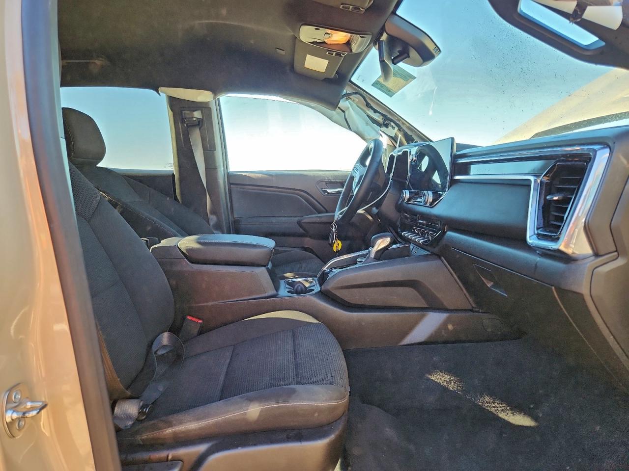 2024 GMC Canyon VIN 1GTP6BEK8R1168463 photo 7