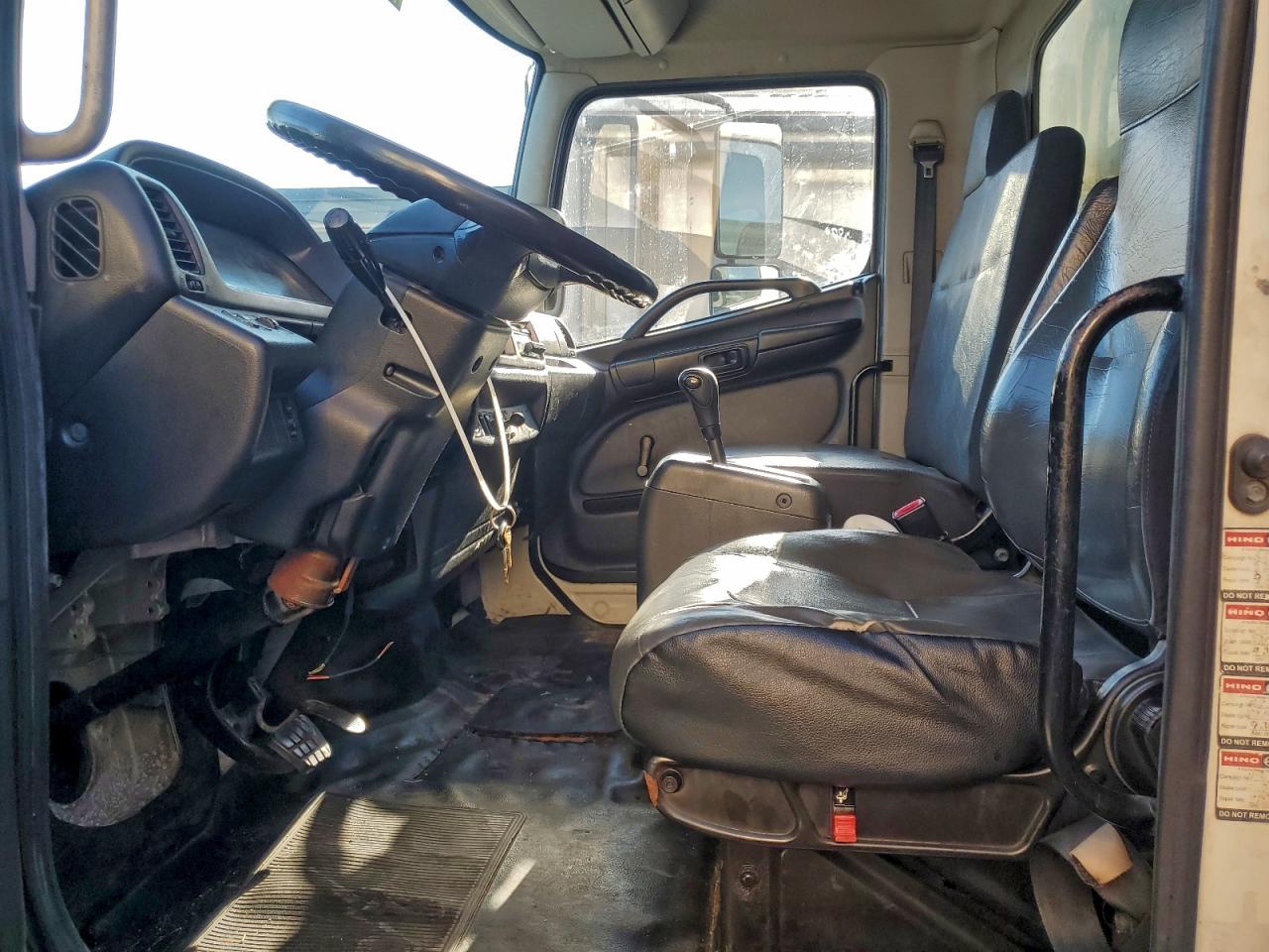 2012 HINO All models VIN 5PVNJ8JM3C4S50316 photo 7