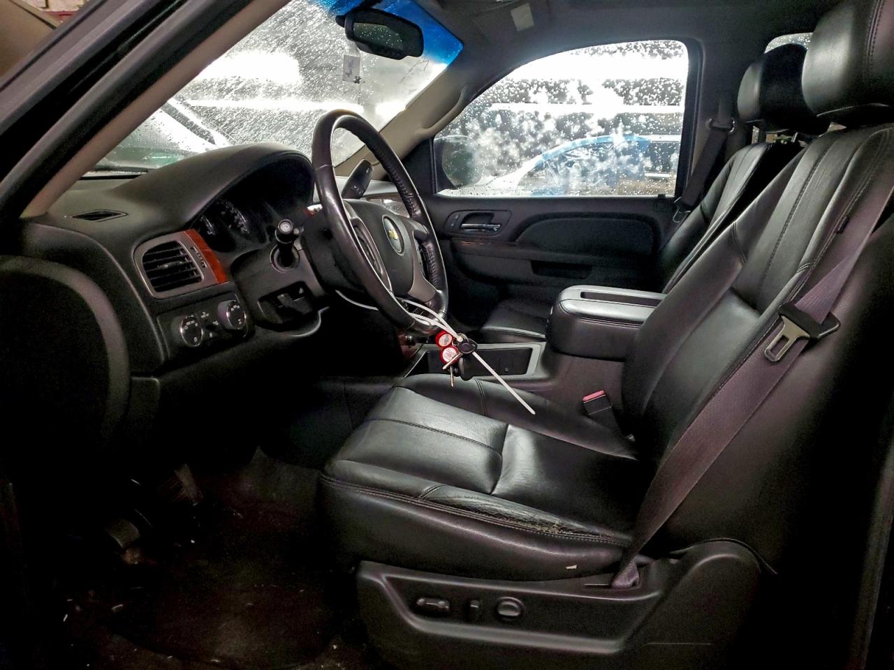 2012 Chevrolet Tahoe VIN 1GNSKBE06CR317991 photo 7