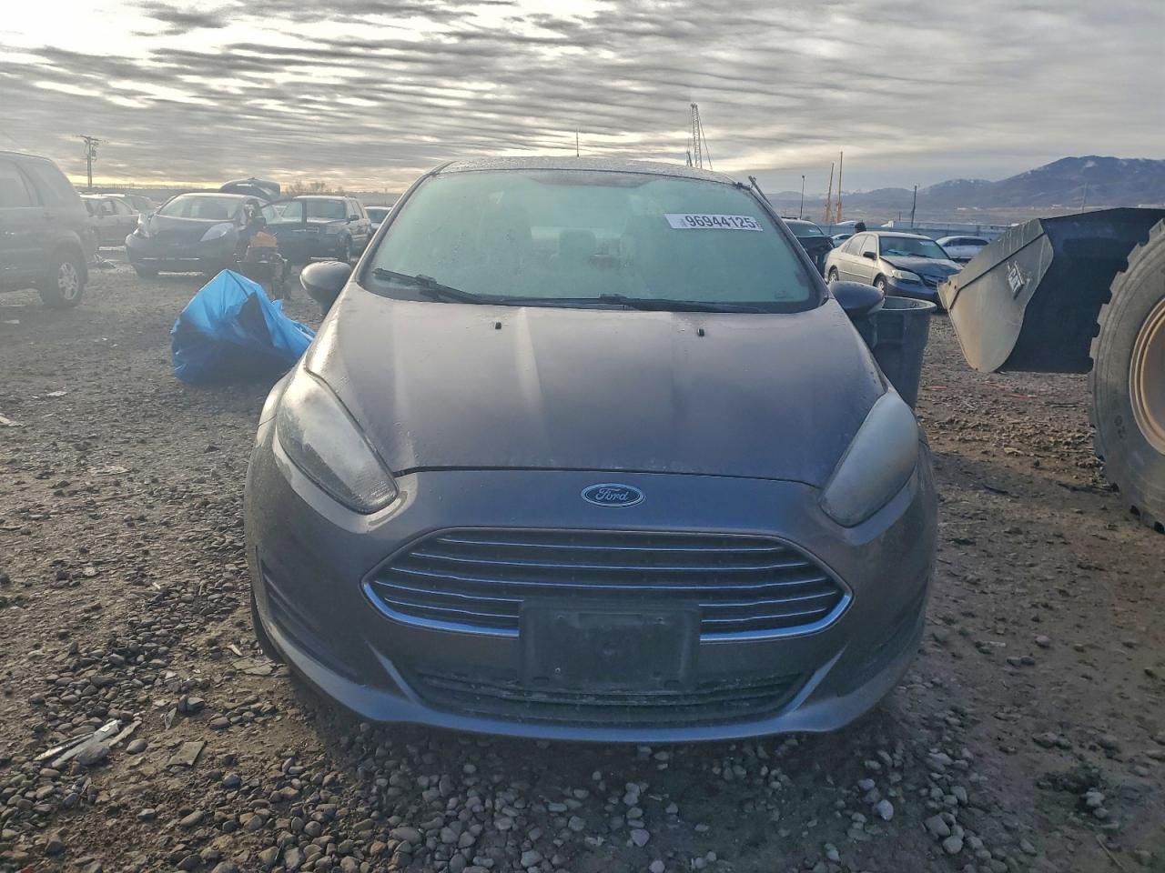2014 Ford Fiesta VIN 3FADP4BJ6EM176717 photo 5