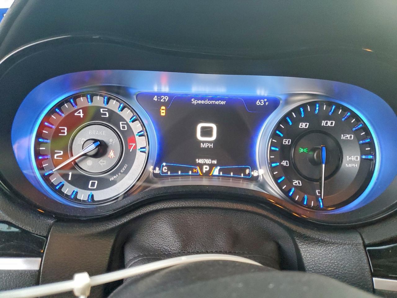 2017 Chrysler 300 VIN 2C3CCABGXHH572368 photo 9