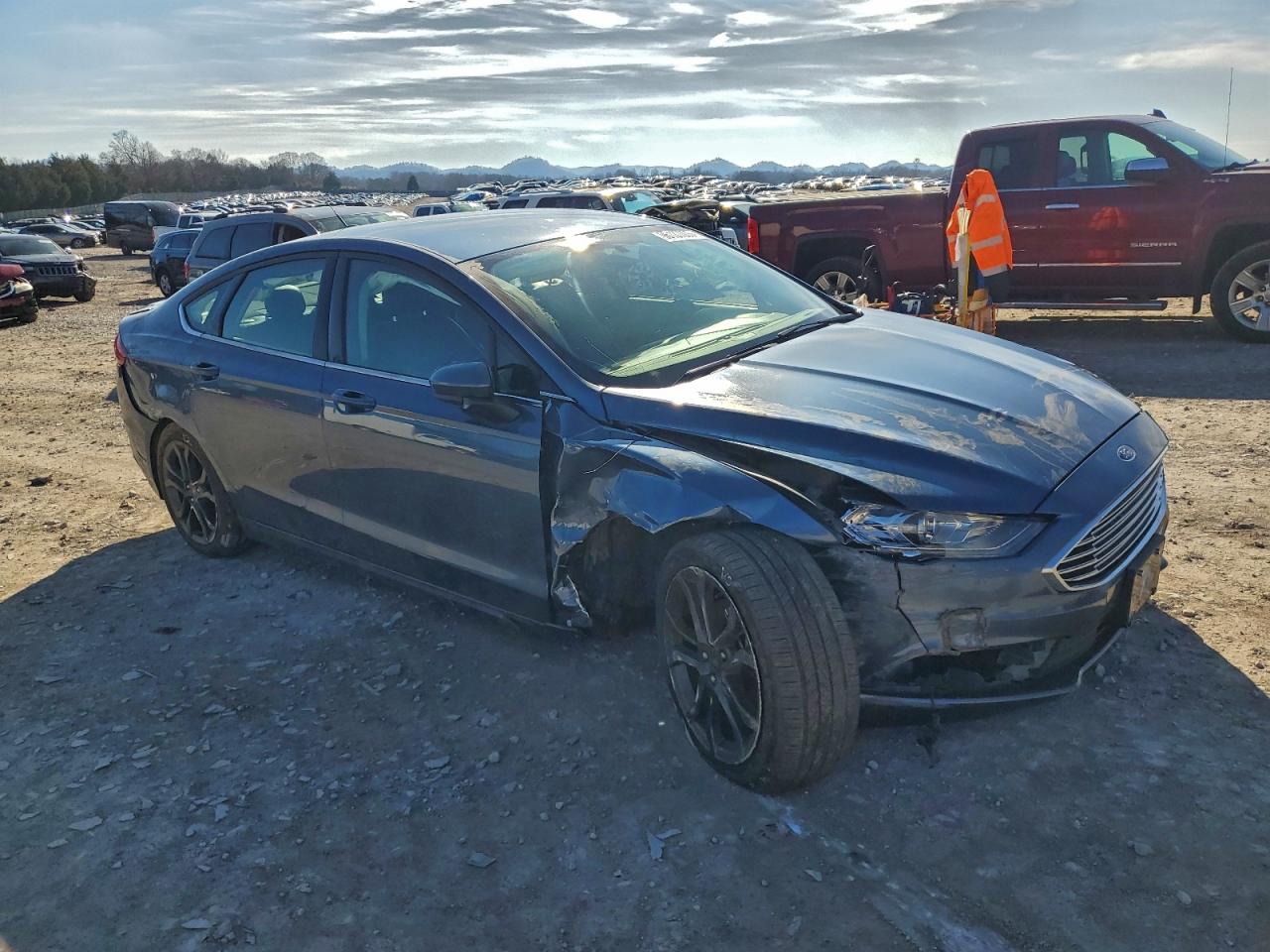 2018 Ford Fusion VIN 3FA6P0H90JR254081 photo 4