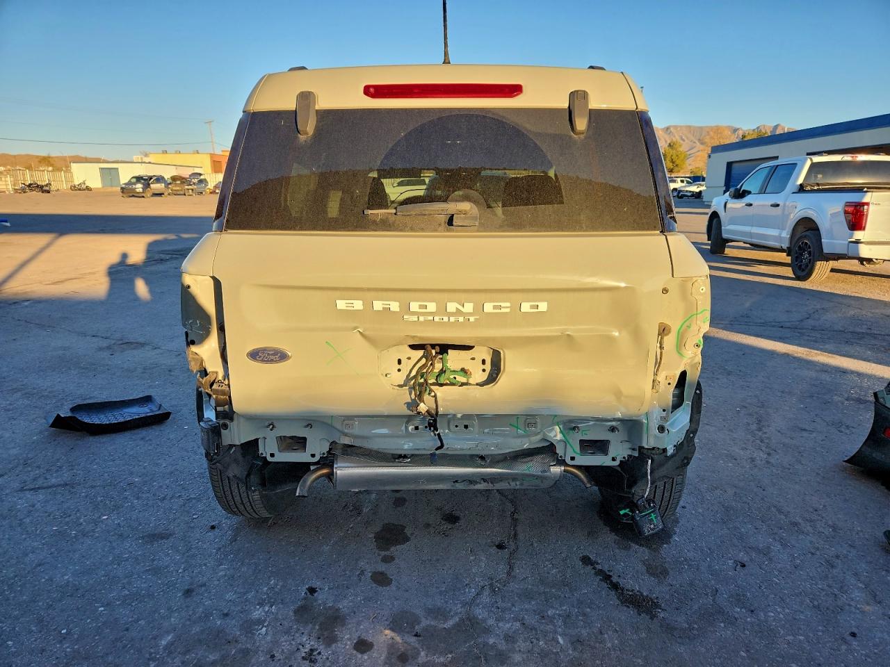 2024 Ford Bronco VIN 3FMCR9B65RRE68369 photo 6