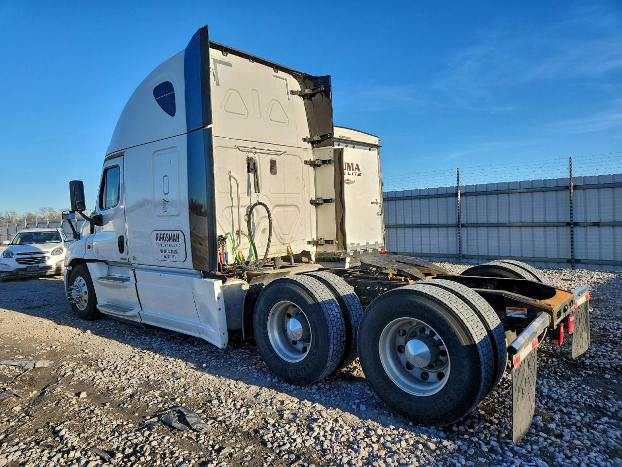2015 FREIGHTLINER All other VIN 3AKJGLD52FSGC7132 photo 3