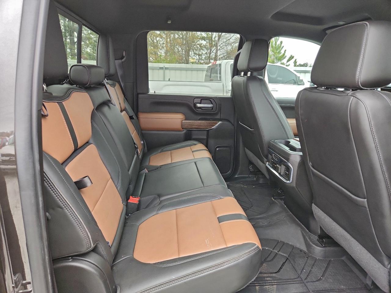 2020 Chevrolet All models VIN 1GC4YVE79LF265594 photo 11