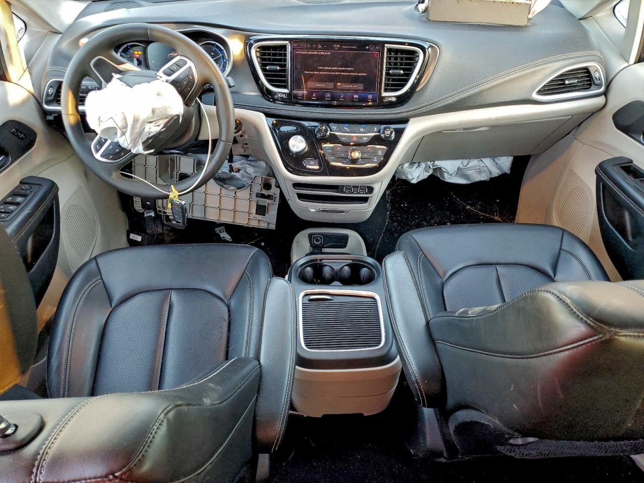 2023 Chrysler Pacifica VIN 2C4RC1L78PR562466 photo 8