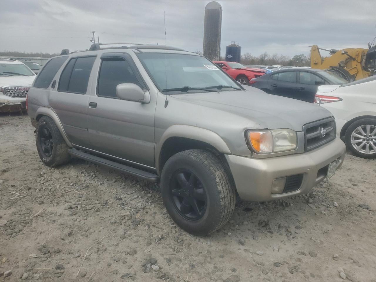 2001 Niss Pathfinder VIN JN8DR09X51W573034 photo 4