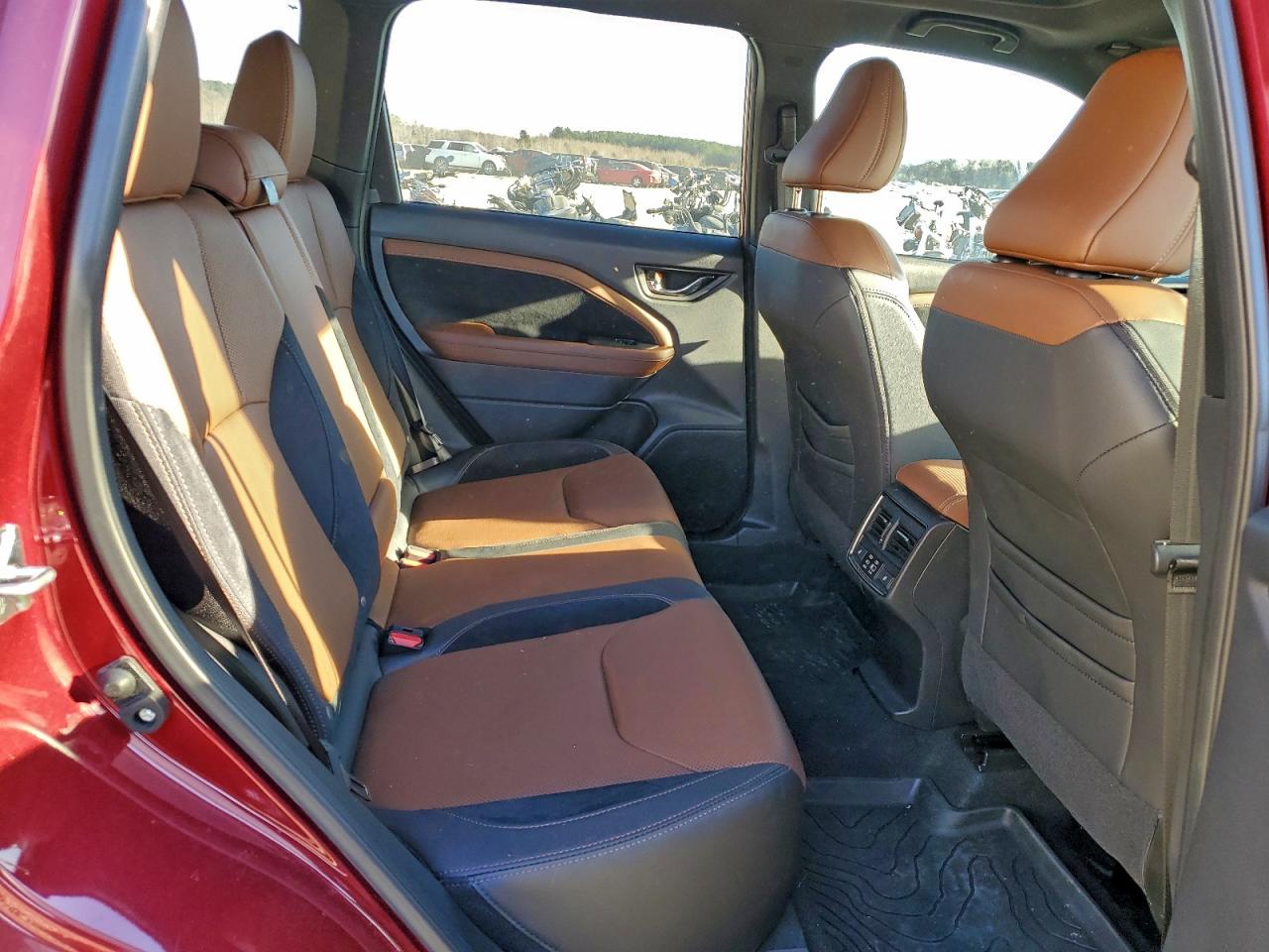 2025 Subaru Forester VIN JF2SLDTC3SH546049 photo 11