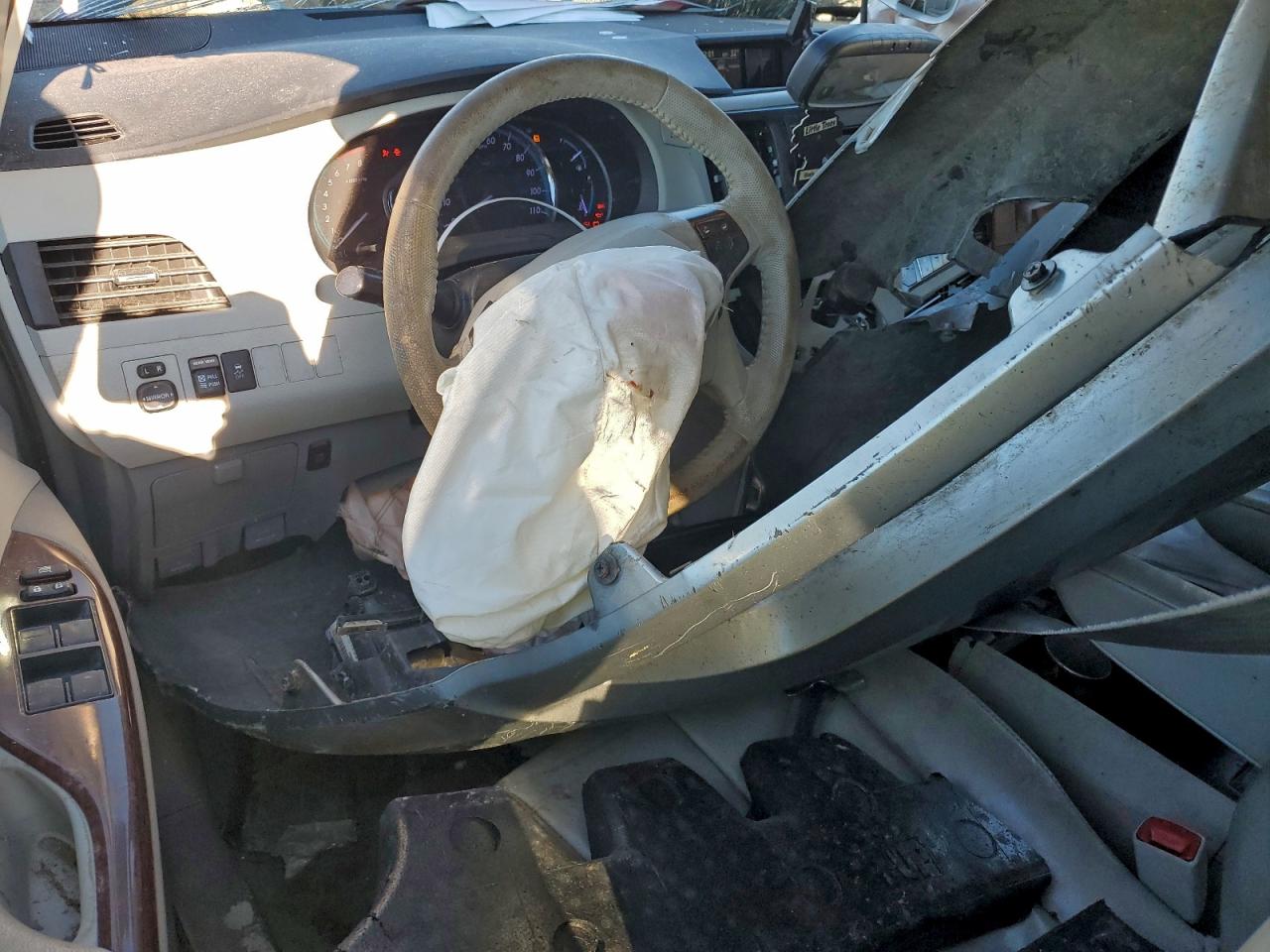 2013 Toyota All models VIN 5TDYK3DC7DS356550 photo 8