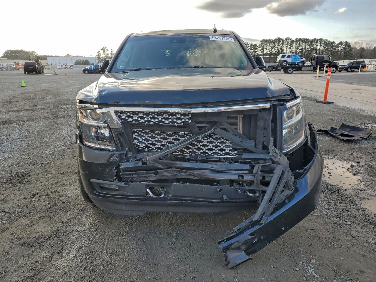 2018 CHEVROLET Tahoe VIN 1GNSKBKCXJR132936 photo 5