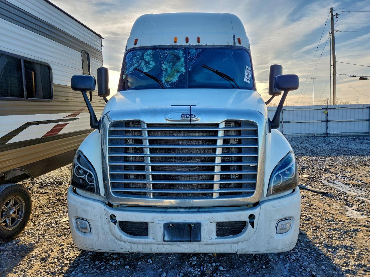 2015 FREIGHTLINER All other VIN 3AKJGLD52FSGC7132 photo 7