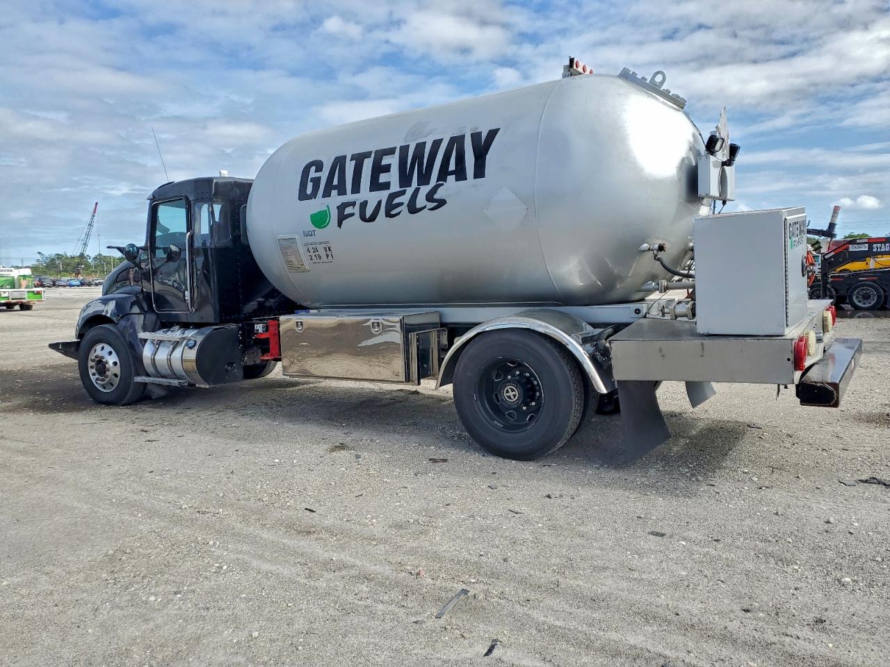 2019 KENWORTH All other VIN 2NKHHJ7X0KM289356 photo 3