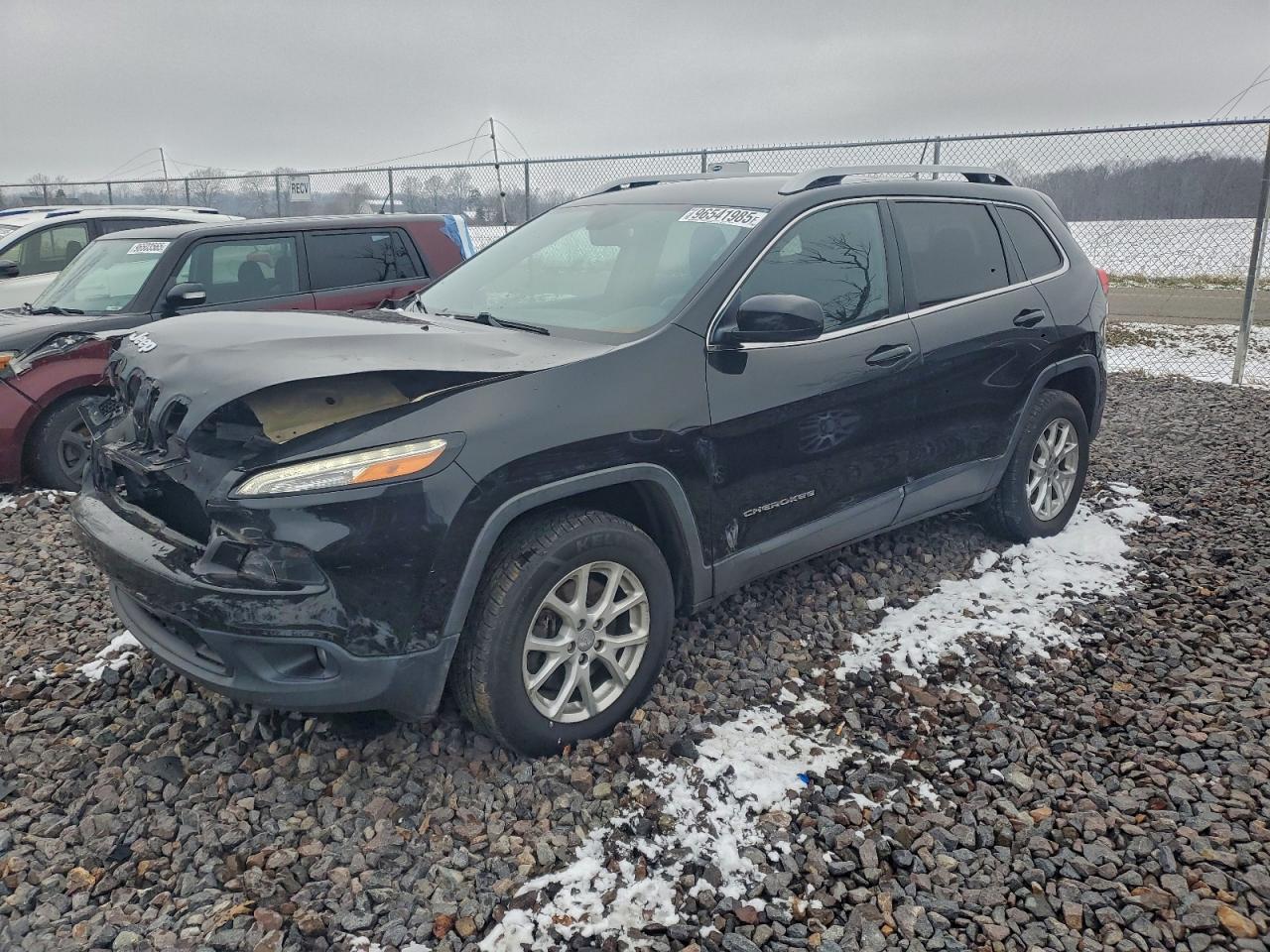 2015 Jeep Grand cher VIN 1C4PJMCS2FW768195 photo 1