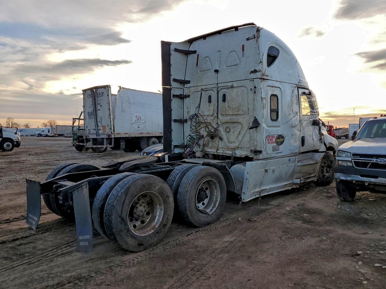 2021 FREIGHTLINER All other VIN 3AKJHHDR6MSMK9522 photo 4
