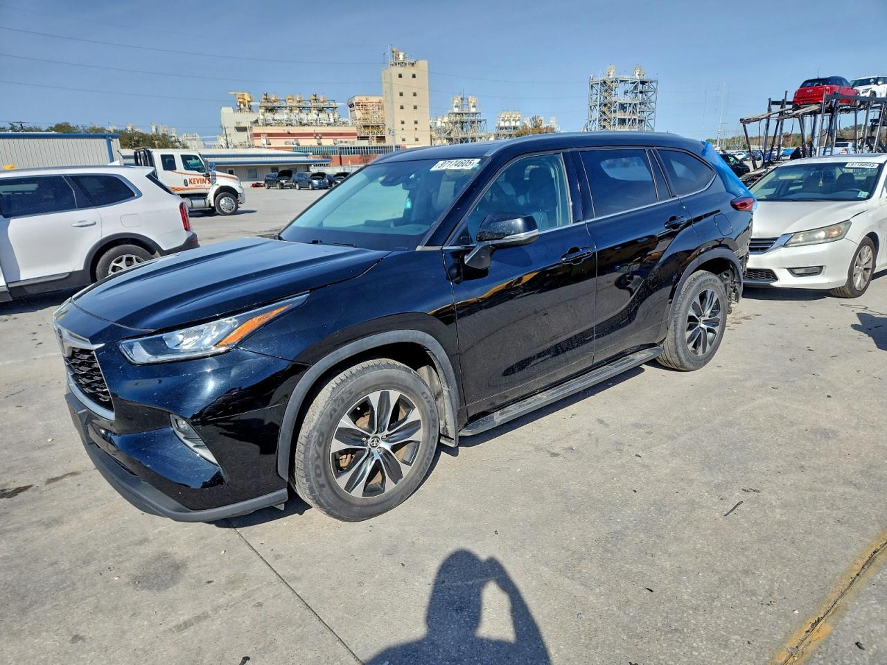 2020 Toyota Highlander VIN 5TDGZRAH4LS000131 photo 1