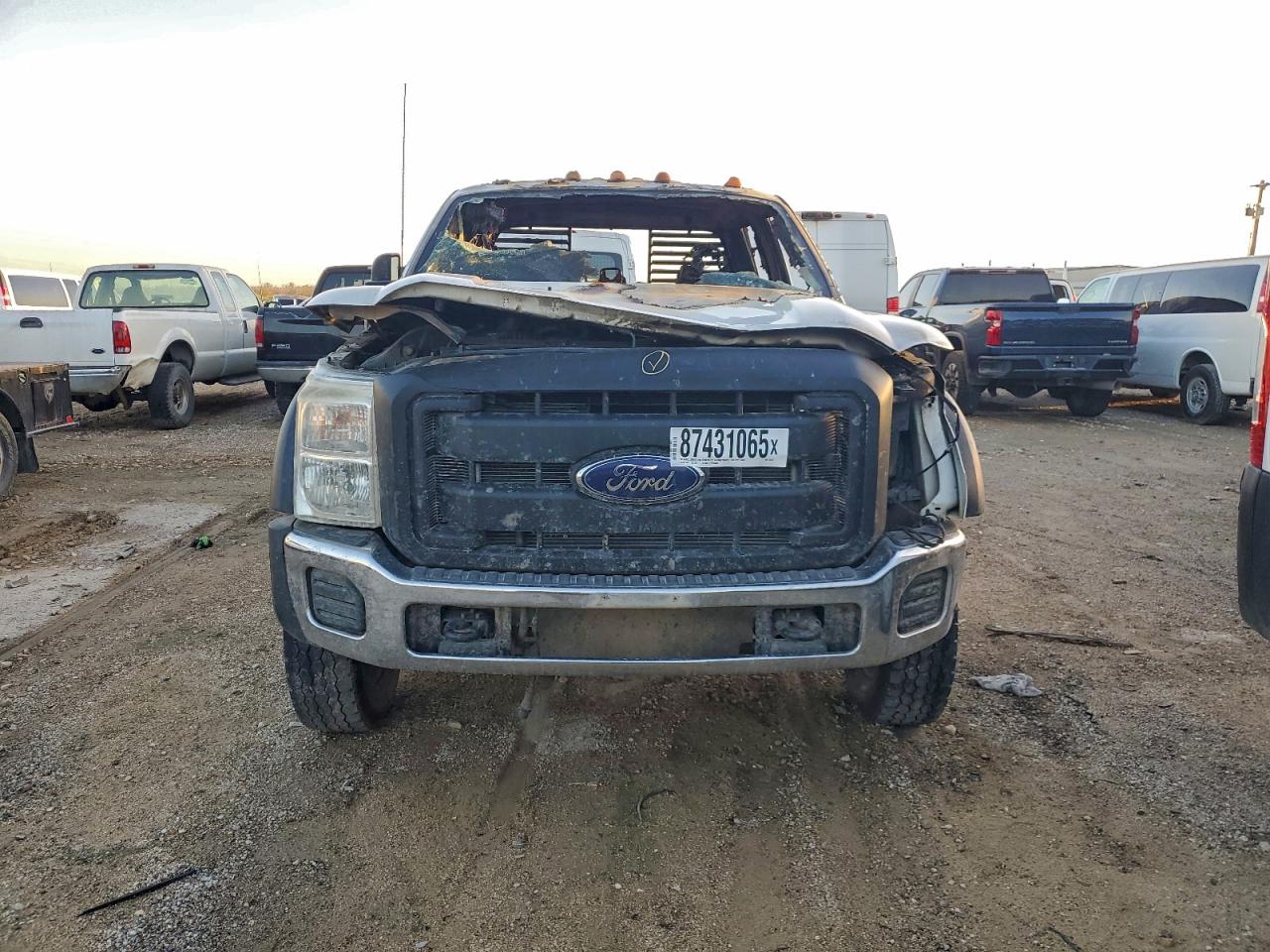 2015 Ford F550 VIN 1FD0W5HT2FED57911 photo 5