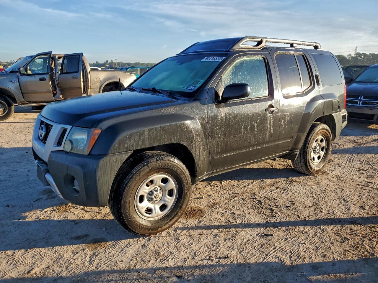 2011 Nissan Xterra VIN 5N1AN0NU0BC511383 photo 1