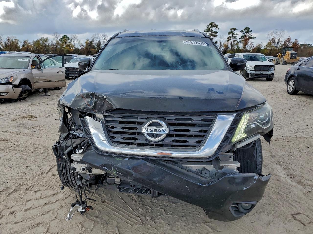 2019 Nissan Pathfinder VIN 5N1DR2MN5KC605783 photo 5