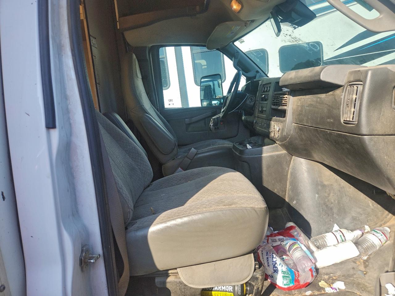 2021 Chevrolet All models VIN 1HA3GTC78MN002182 photo 10