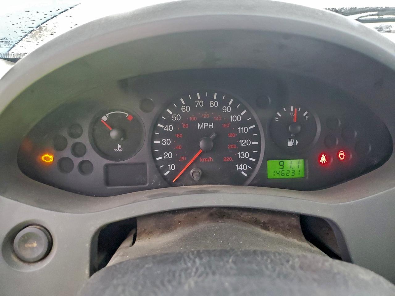 2005 Ford Focus VIN 1FAFP34N25W120776 photo 9