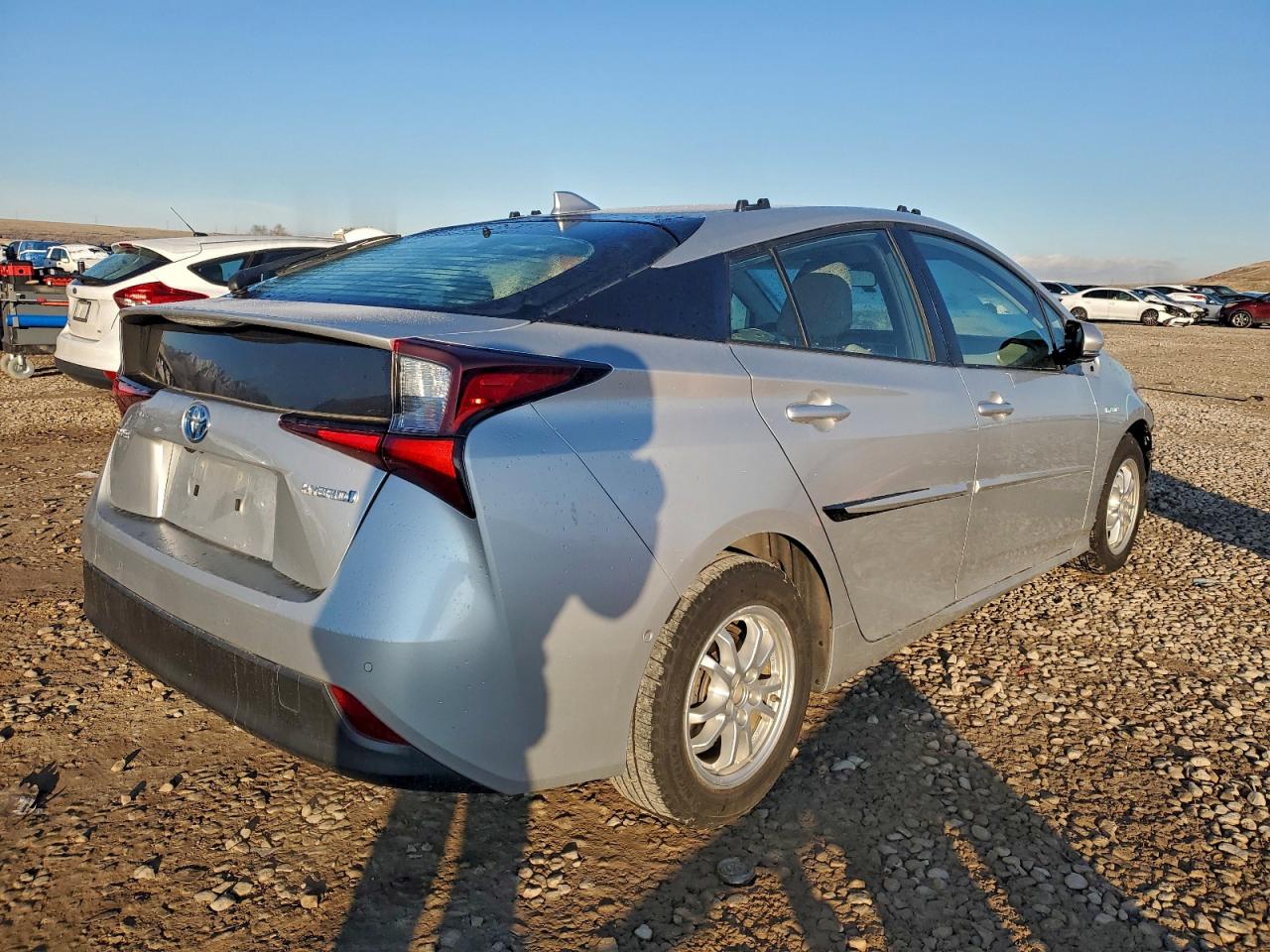2019 Toyota Prius VIN JTDKARFU2K3079337 photo 3