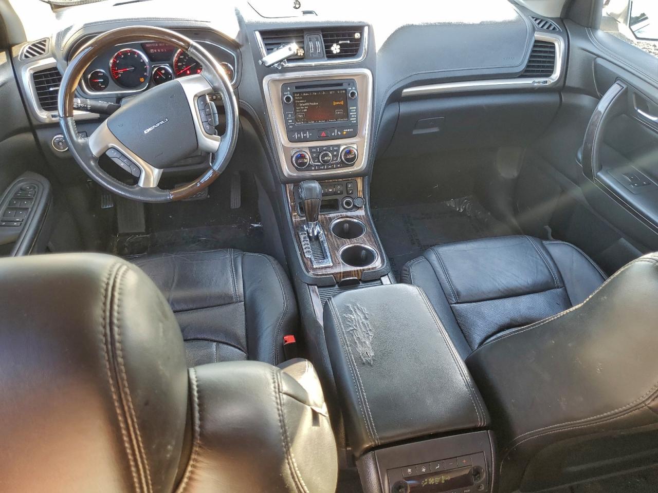 2014 GMC Acadia den VIN 1GKKRTKD7EJ202145 photo 8