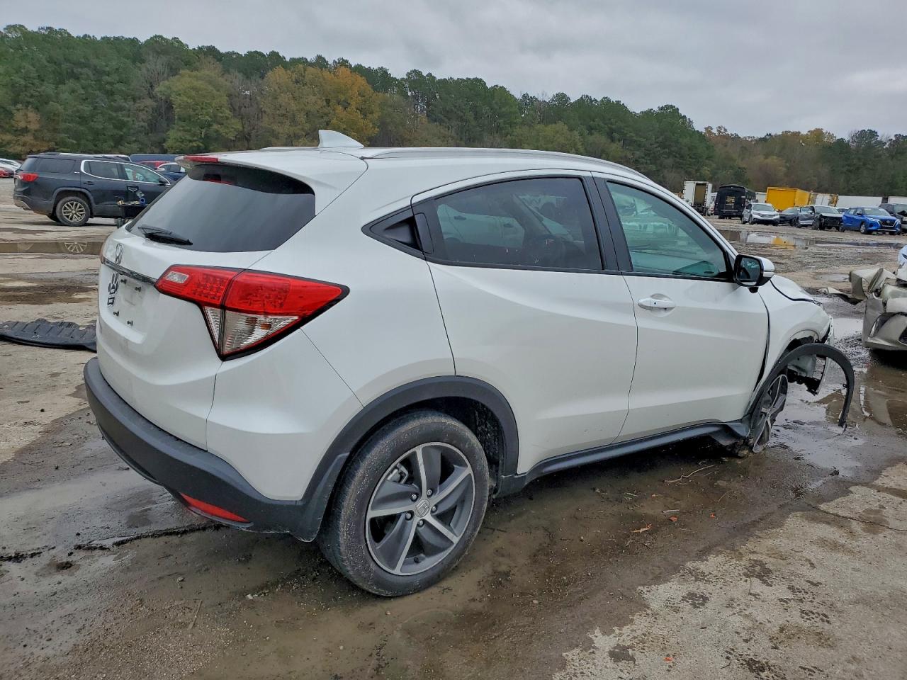 2021 Honda Hr-v VIN 3CZRU5H5XMM714272 photo 3