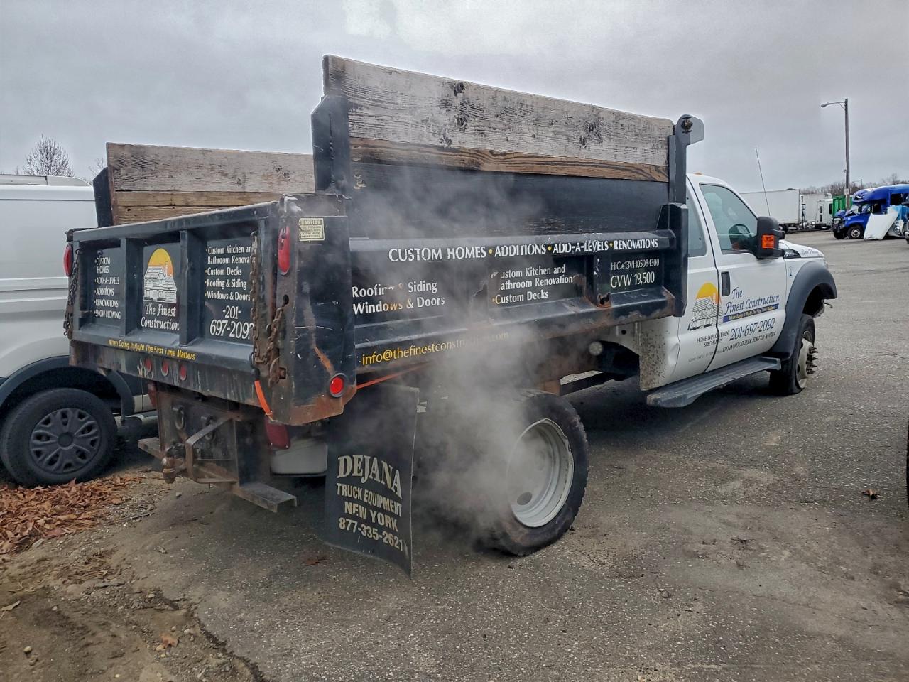 2016 Ford F550 VIN 1FD0X5HY1GEC27063 photo 3