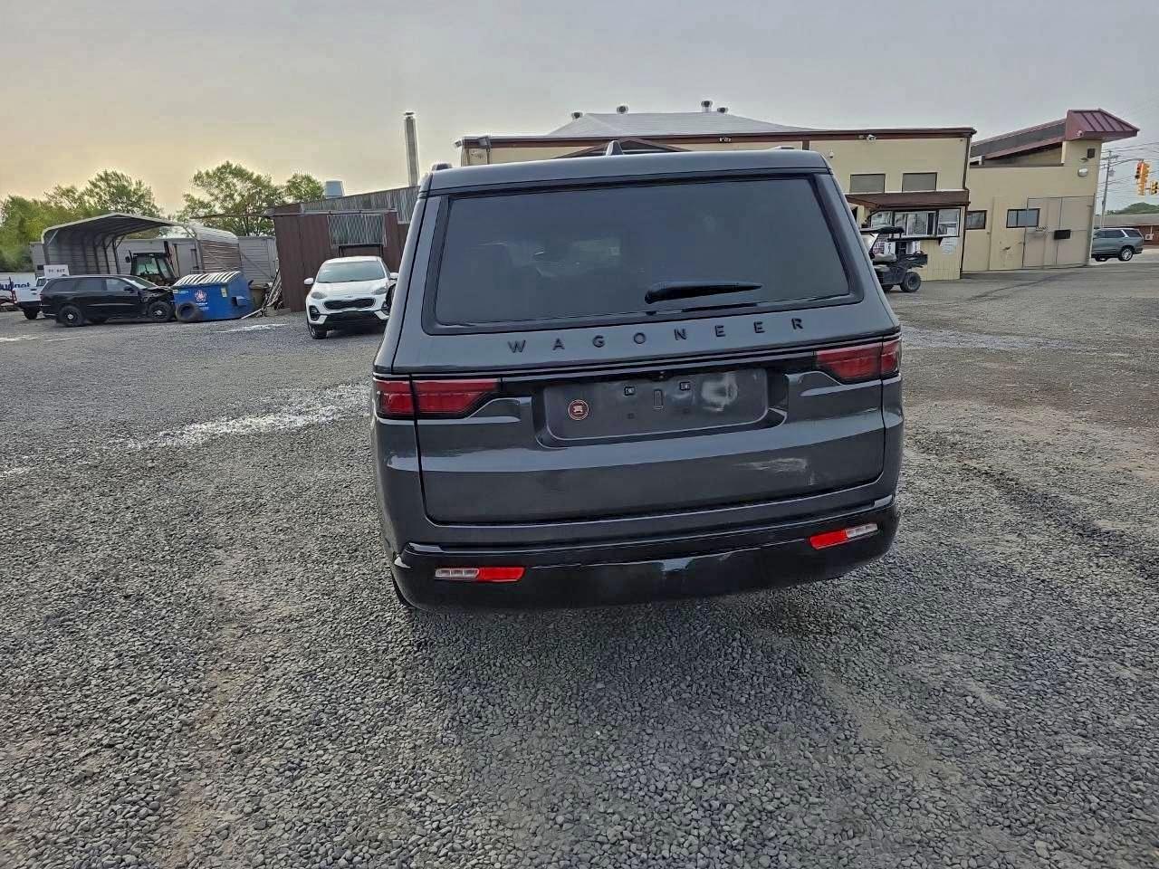 2024 JEEP Wagoneer VIN 1C4SJVBP1RS133669 photo 6