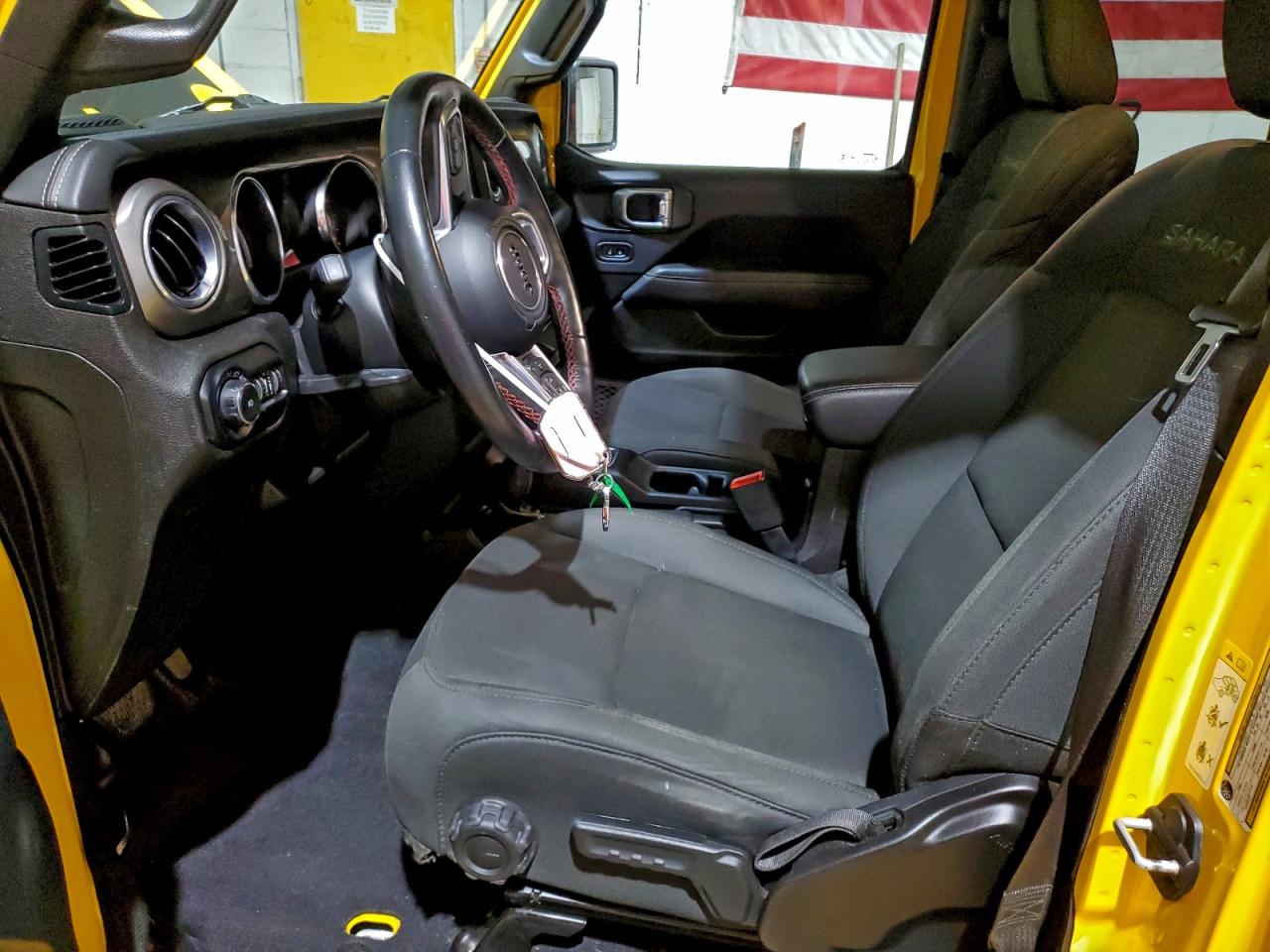 2019 Jeep Wrangler / VIN 1C4HJXEG5KW515350 photo 7