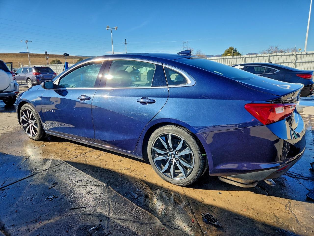 2017 Chevrolet Malibu VIN 1G1ZE5ST7HF274682 photo 2