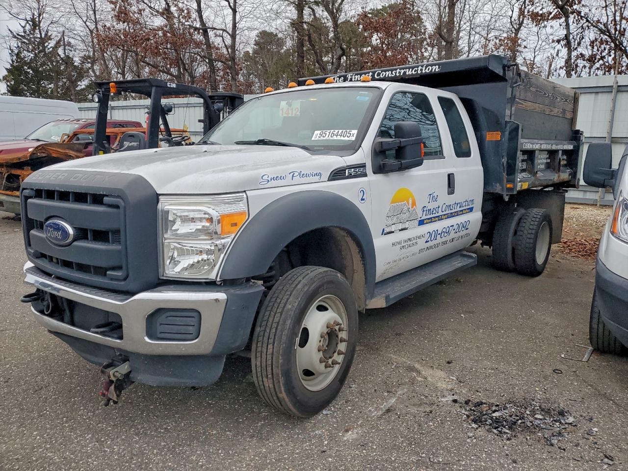 2016 Ford F550 VIN 1FD0X5HY1GEC27063 photo 1