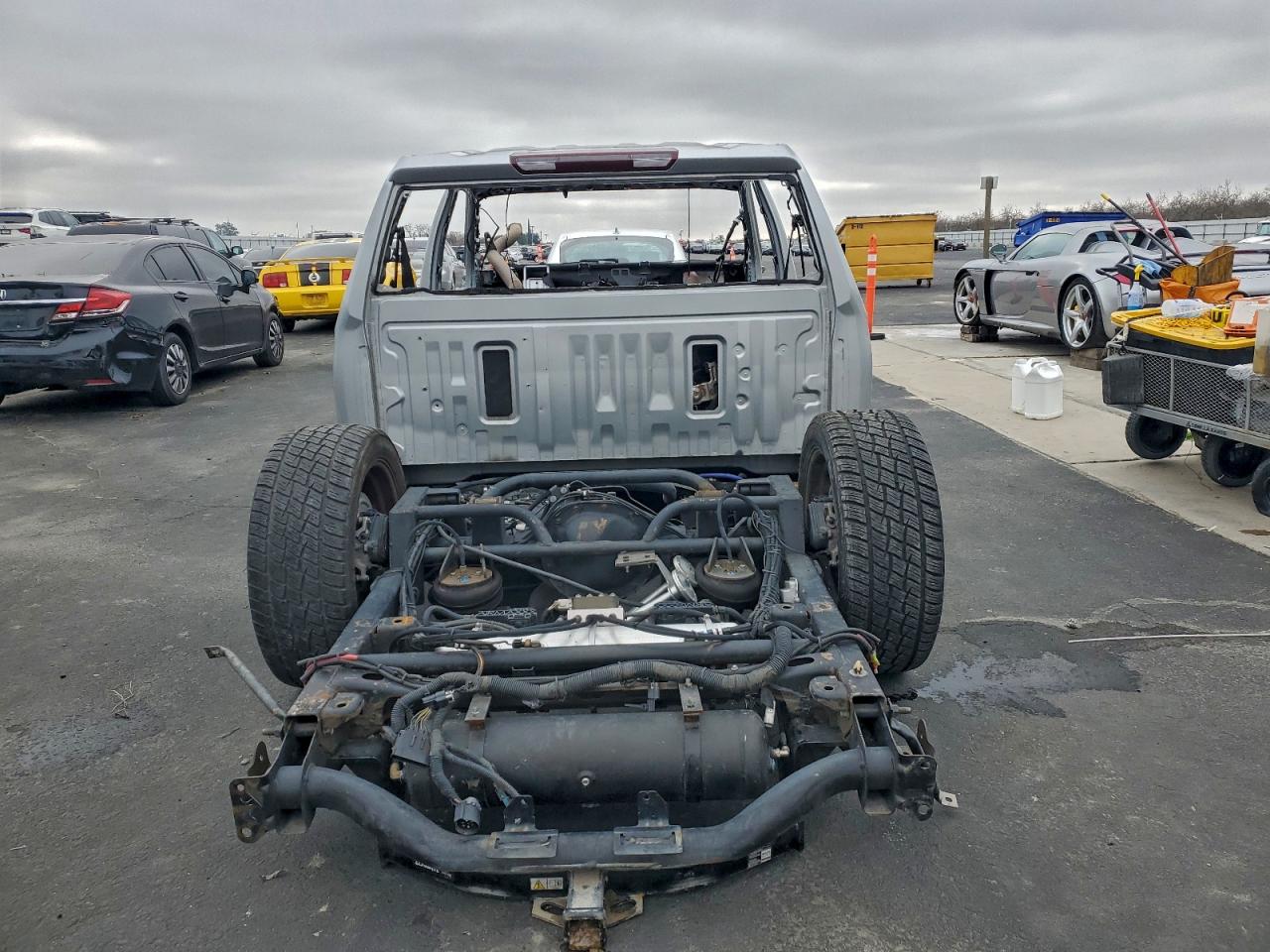2019 Chevrolet All models VIN 1GCPWEED2KZ135842 photo 6
