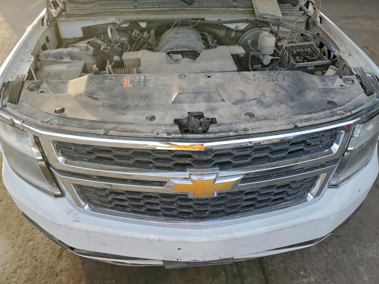 2020 Chevrolet Tahoe VIN 1GNSCBKC0LR182146 photo 11