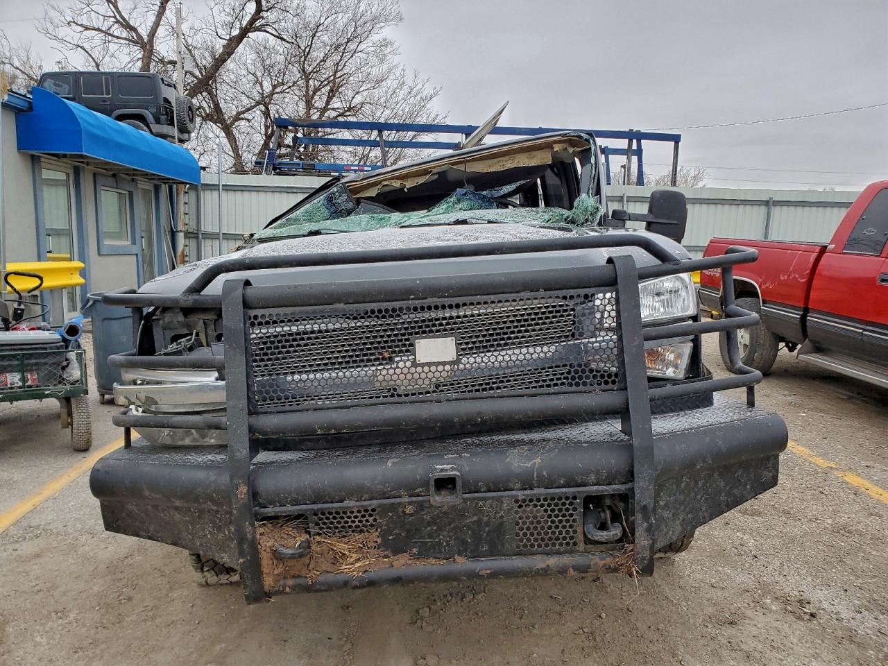 2004 CHEV Silverado VIN 1GCHK23174F142703 photo 5