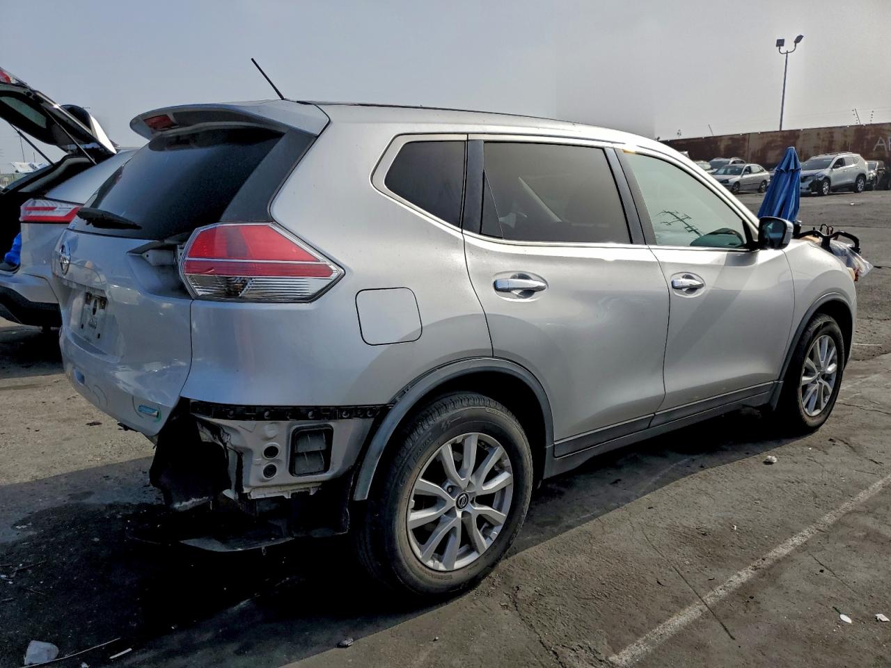 2014 Nissan Rogue VIN 5N1AT2ML4EC798659 photo 3