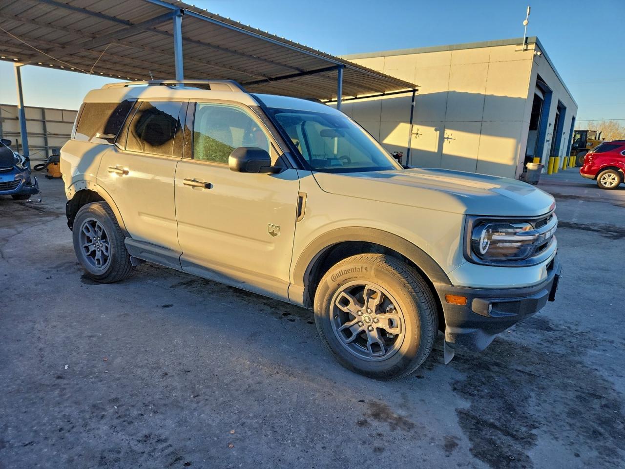 2024 Ford Bronco VIN 3FMCR9B65RRE68369 photo 4