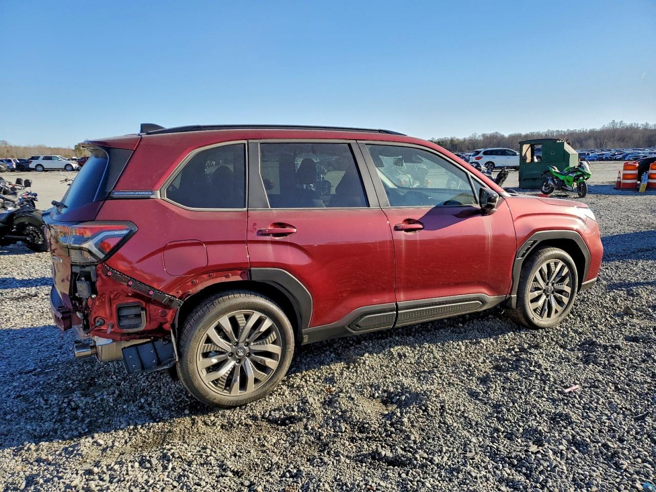 2025 Subaru Forester VIN JF2SLDTC3SH546049 photo 3