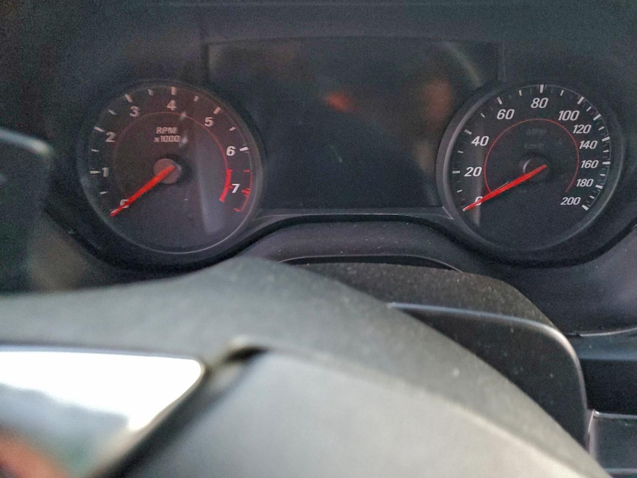 2019 Chev Camaro VIN 1G1FH1R76K0149338 photo 9
