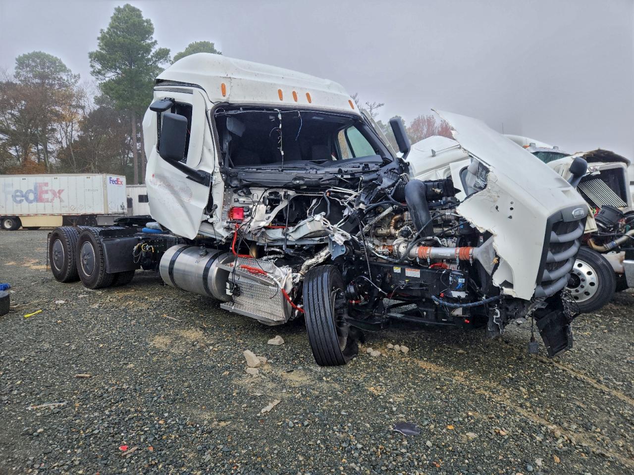 2026 FREIGHTLINER All other VIN 3AKJHHDV7TSWL4794 photo 9