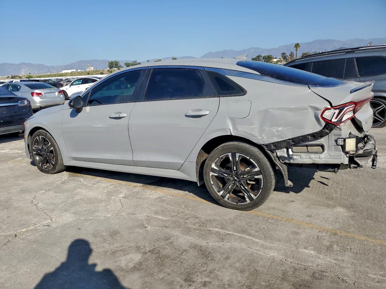 2022 Kia K5 gt line VIN 5XXG64J23NG159217 photo 2