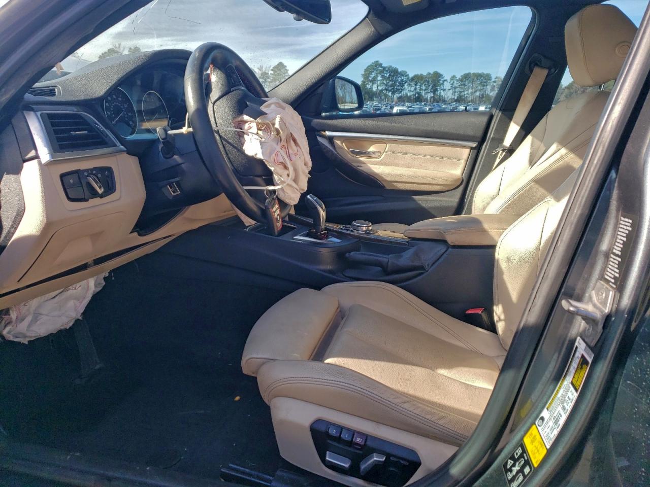 2017 BMW 3 series VIN WBA8D9G52HNU58423 photo 7