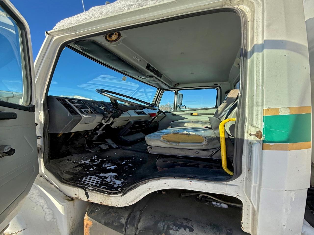 1995 FREIGHTLINER All other VIN 1FV6GFAC5SL630734 photo 6