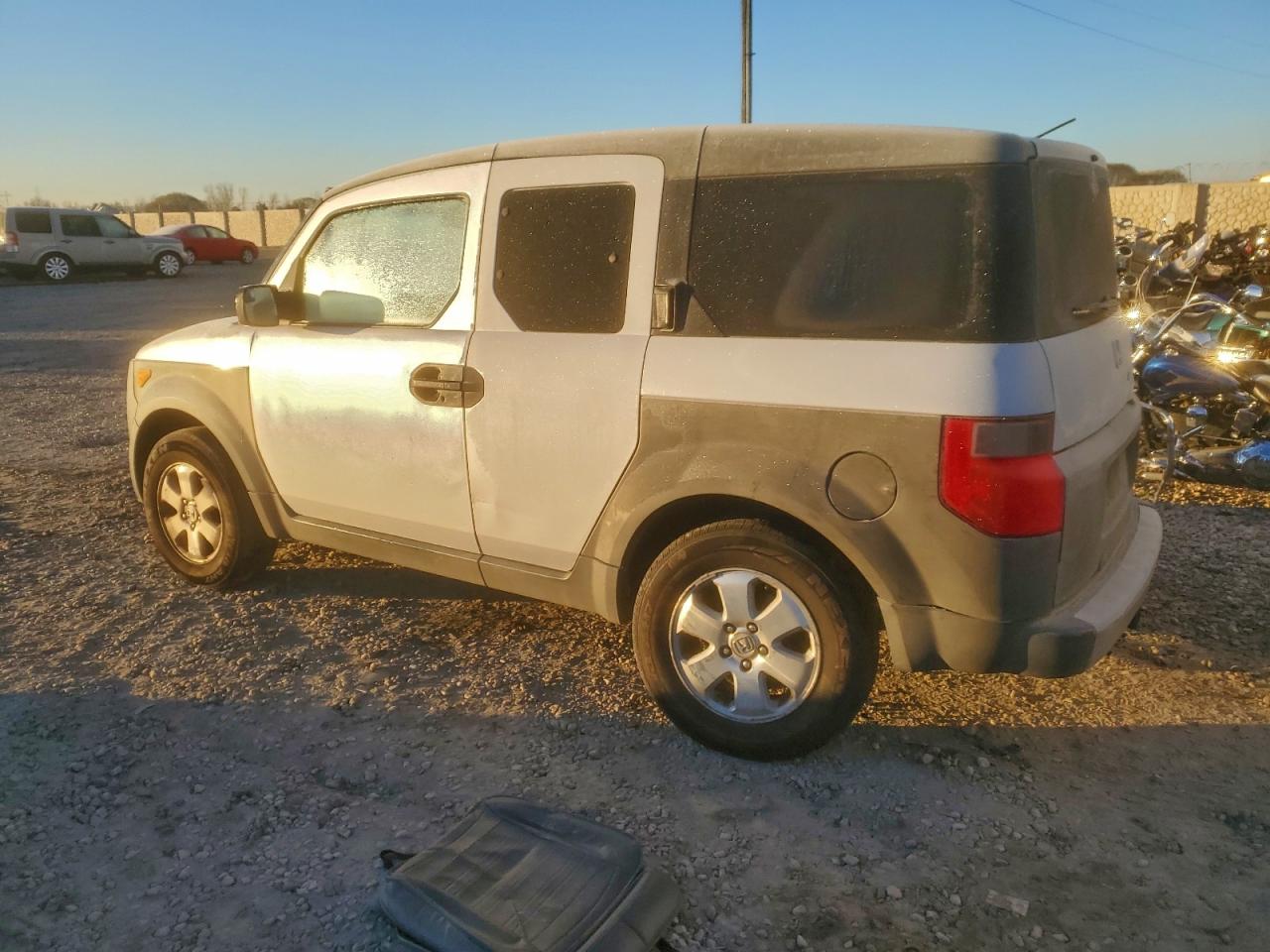 2003 Honda Element VIN 5J6YH28273L035385 photo 2